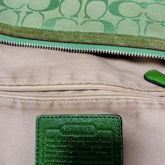COACH Neon Lime Green Signature Monogram Soho Y2K Bag RARE Color Tassel 9362 - Picture 12 of 16